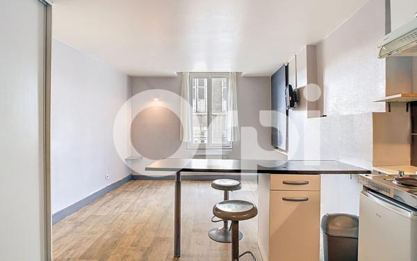 Immeuble à vendre    3 pièces •  Périgueux