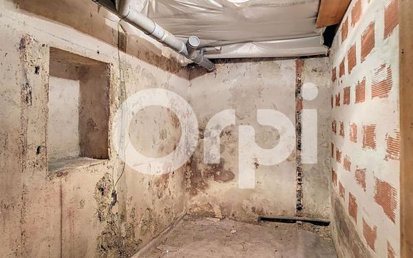 Immeuble à vendre    3 pièces •  Périgueux