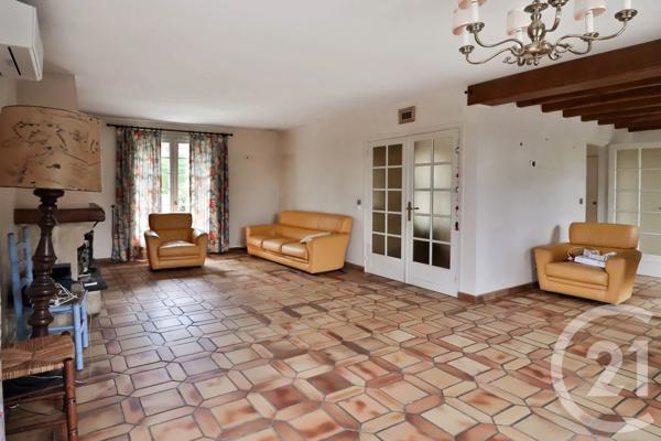 Maison à vendre  5 pièces - 152 m 2   ETRECHY  - 91