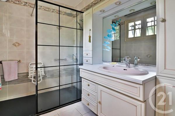 Maison à vendre  5 pièces - 152 m 2   ETRECHY  - 91