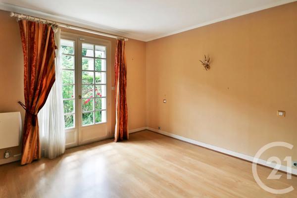 Maison à vendre  5 pièces - 152 m 2   ETRECHY  - 91