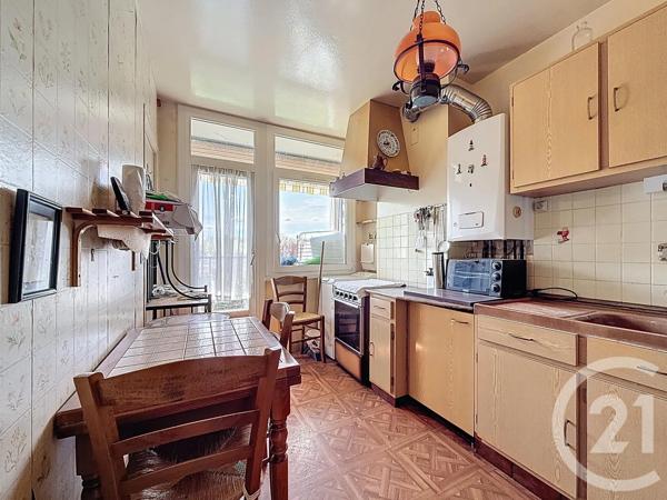 Appartement F4 à vendre  4 pièces - 72,72 m 2   STE GENEVIEVE DES BOIS  - 91