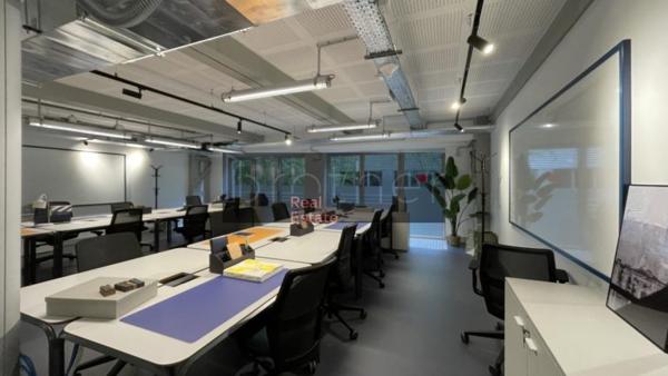 Bureau de 477 m² à louer à Bordeaux Euratlantique
