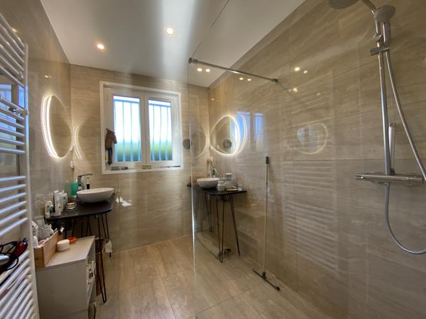 Maison 5 pièces - 135 m²