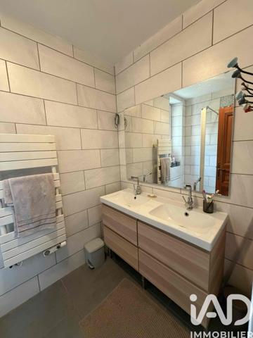 Maison à vendre 8 pièces 160 m² Saint-Pierre-lès-Nemours