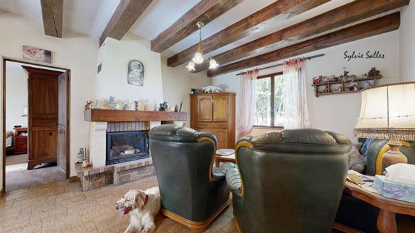 Maison des années 80, Le Bugue, proche commerces