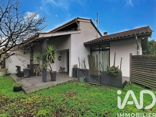Maison à vendre 5 pièces 127 m² Léognan