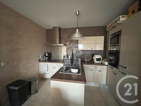 Appartement F3 à vendre  3 pièces - 66,77 m2 CLAYE SOUILLY - 77