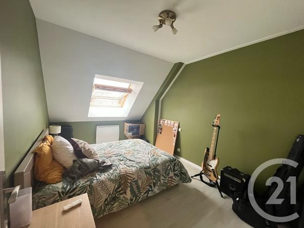 Appartement F3 à vendre  3 pièces - 66,77 m2 CLAYE SOUILLY - 77