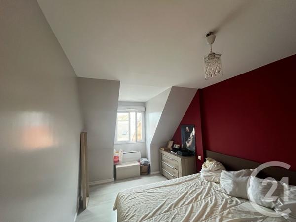 Appartement F3 à vendre  3 pièces - 66,77 m2 CLAYE SOUILLY - 77