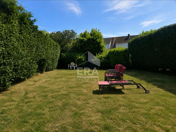 Maison mitoyenne, 3 chambres, jardin, garage, sous sol