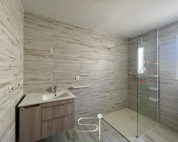 Villa 4 pièce(s) 3 chambre(s) 95 m²