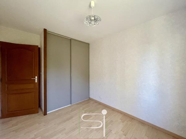 Villa 4 pièce(s) 3 chambre(s) 95 m²