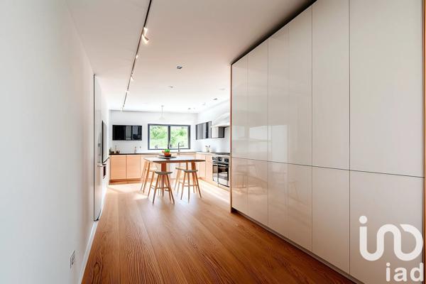 Studio 1 pièce de 30 m² à Montereau-Fault-Yonne (77130)