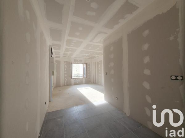 Studio 1 pièce de 30 m² à Montereau-Fault-Yonne (77130)