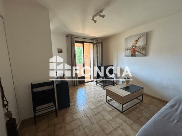 Location Studio meublé 26 m² - 1 RUE FREDERIC ARNAUD Digne Les Bains 04000