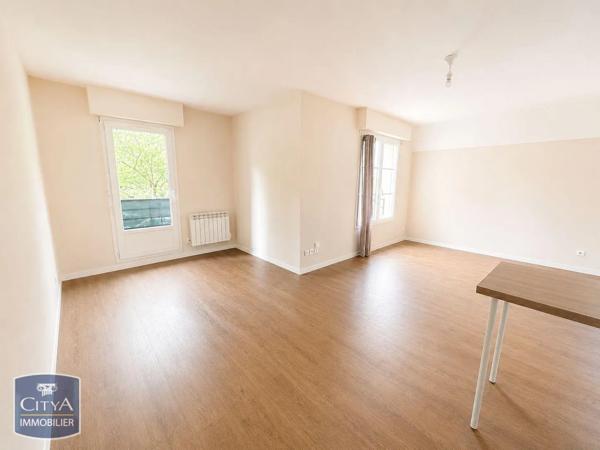 Appartement à louer 1 pièce 40m² Quimper (29000)