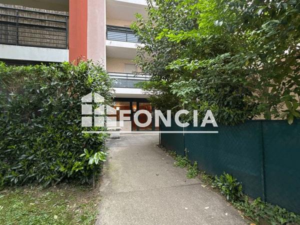 Location Appartement 4 pièces 89.9 m² - 20 AVENUE DE LA TABLE DE PIERR Francheville 69340