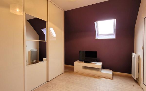 Maison à vendre    5 pièces •  Saint-Jean-de-la-Ruelle