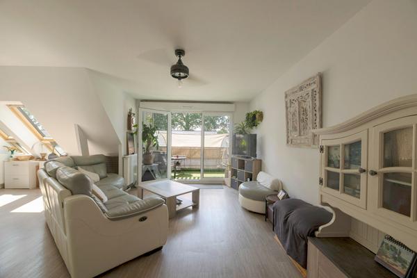 Appartement Chavagne 4 pièces - balcon - place de parking exterieur