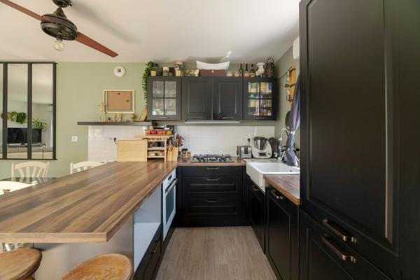 Appartement Chavagne 4 pièces - balcon - place de parking exterieur