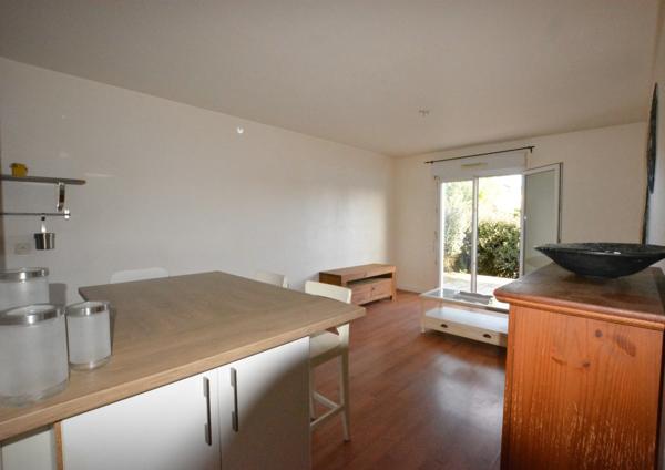 Appartement à vendre 2 pièces BORDEAUX Caudéran (33)avec jardin/terrasse et place de parking privative