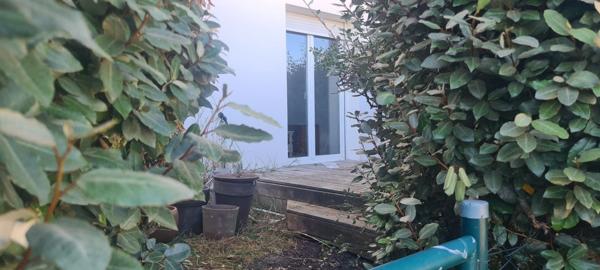 Appartement à vendre 2 pièces BORDEAUX Caudéran (33)avec jardin/terrasse et place de parking privative