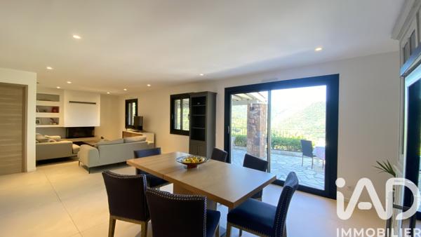 Maison à vendre 5 pièces 120 m² Fréjus