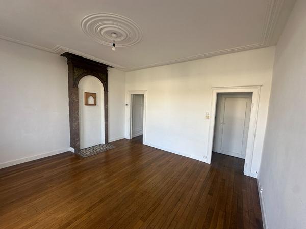 Appartement 3 pièces 90.6 m2