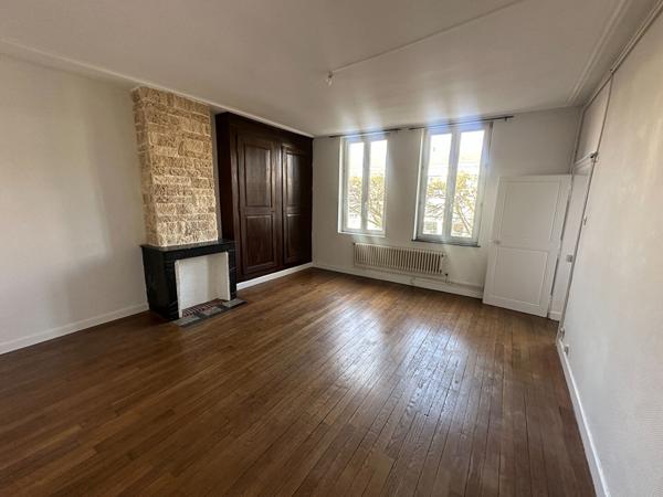 Appartement 3 pièces 90.6 m2