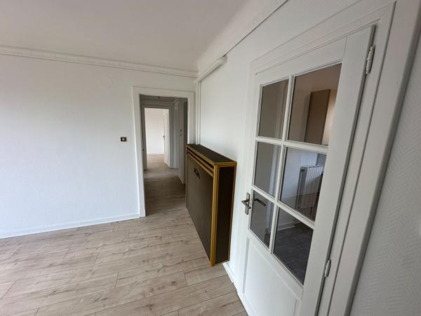 Appartement 5 pièces 70.24 m2