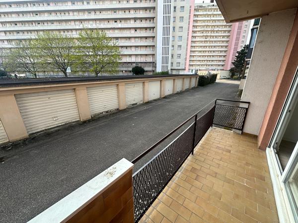 Appartement 5 pièces 70.24 m2