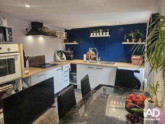 Murs commerciaux  à vendre 185 m² Cavan