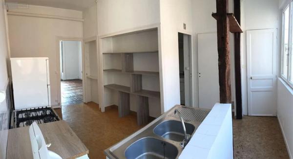 Location - Appartement Rennes 35000 6 pièces 137 m 2