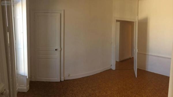 Location - Appartement Rennes 35000 6 pièces 137 m 2