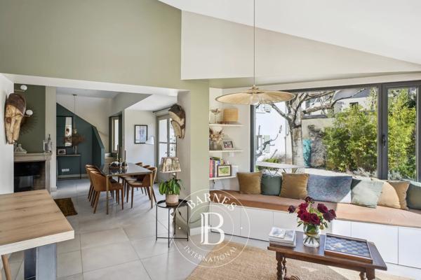 Tassin-la-Demi-Lune, Maison 4 Chambres -  270 m² à vendre