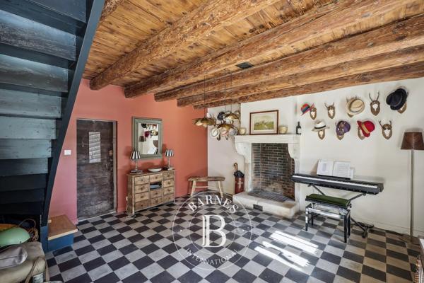 Tassin-la-Demi-Lune, Maison 4 Chambres -  270 m² à vendre