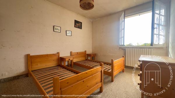 Maison Nueil Les Aubiers 6 pièce(s) 135.13 m2 , Nueil les aubiers