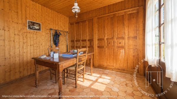 Maison Nueil Les Aubiers 6 pièce(s) 135.13 m2 , Nueil les aubiers