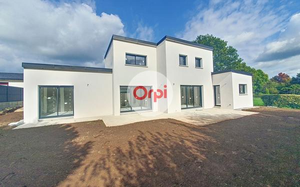 Maison à vendre    4 pièces •  Questembert