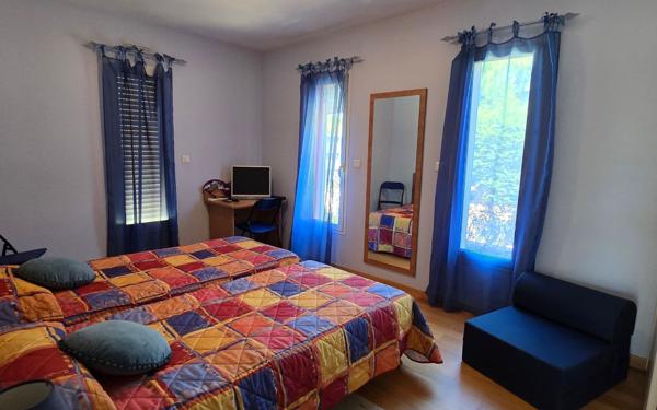 Maison à vendre    6 pièces • 220 m2 Caissargues