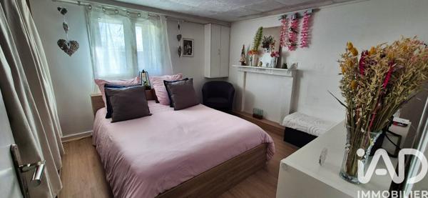 Maison à vendre 6 pièces 116 m² Carhaix-Plouguer