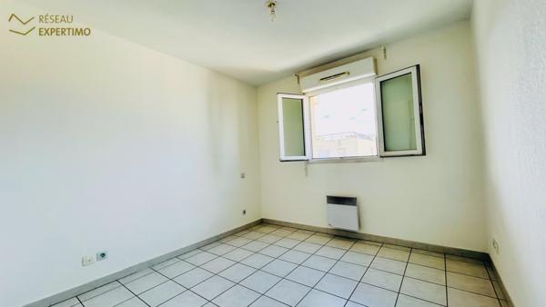 Marseille (13003) Appartement 3 Pièces avec Terrasse et Vue Dégagée sur Marseille, Idéal pour Investisseurs ou Familles