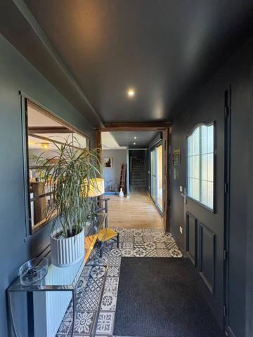 Maison 10 pièces 280m² à vendre à Châtillon-sur-Chalaronne 01400