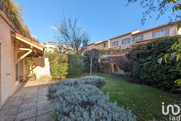 Appartement 5 pièces de 101 m² à Lyon (69008)