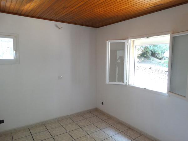 À vendre - Maison contemporaine, 4 pièces située à Sisco (20233)