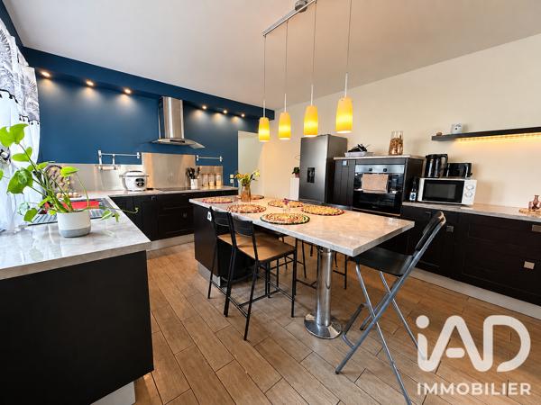 Maison à vendre 6 pièces 145 m² Courrières