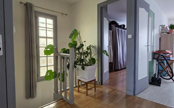 Maison à vendre    5 pièces •  Rochefort