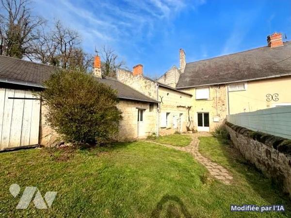 ENSEMBLE DE DEUX MAISONS