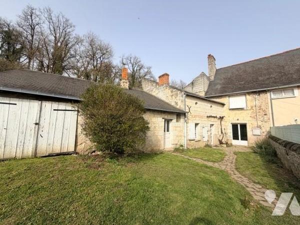 ENSEMBLE DE DEUX MAISONS